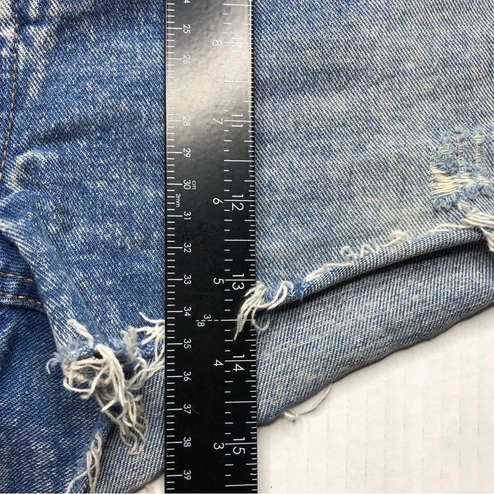 Wild Fable Distressed Blue Size 8 Denim Shorts